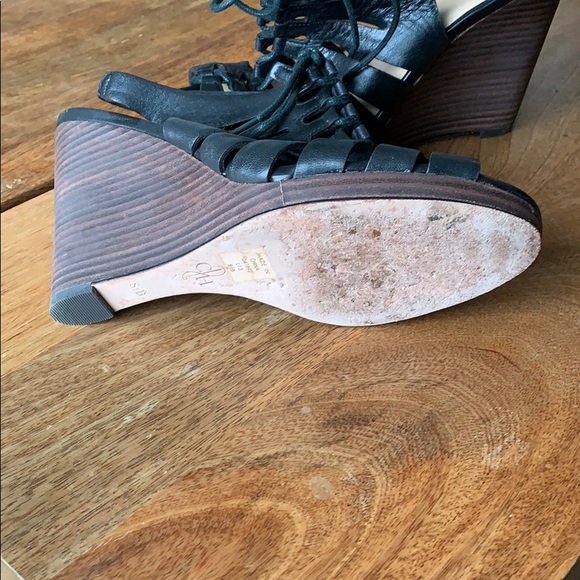Cole Haan heeled wedge size 8.5 - Picture 3 of 4